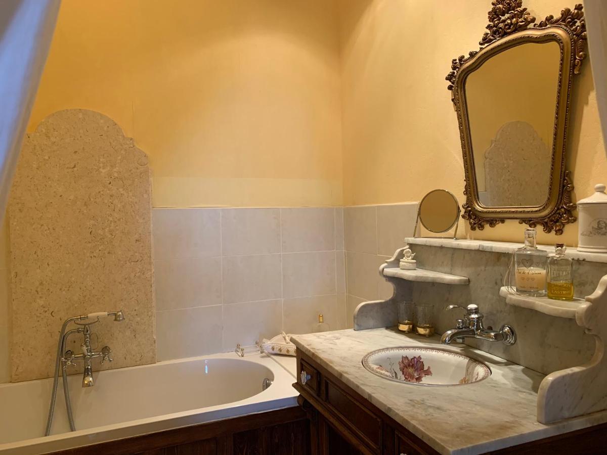 Chateau Sainte Colombe Bed & Breakfast Екстериор снимка