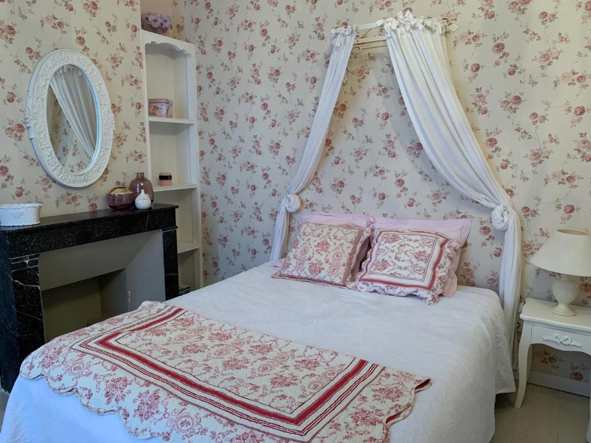 Chateau Sainte Colombe Bed & Breakfast Екстериор снимка
